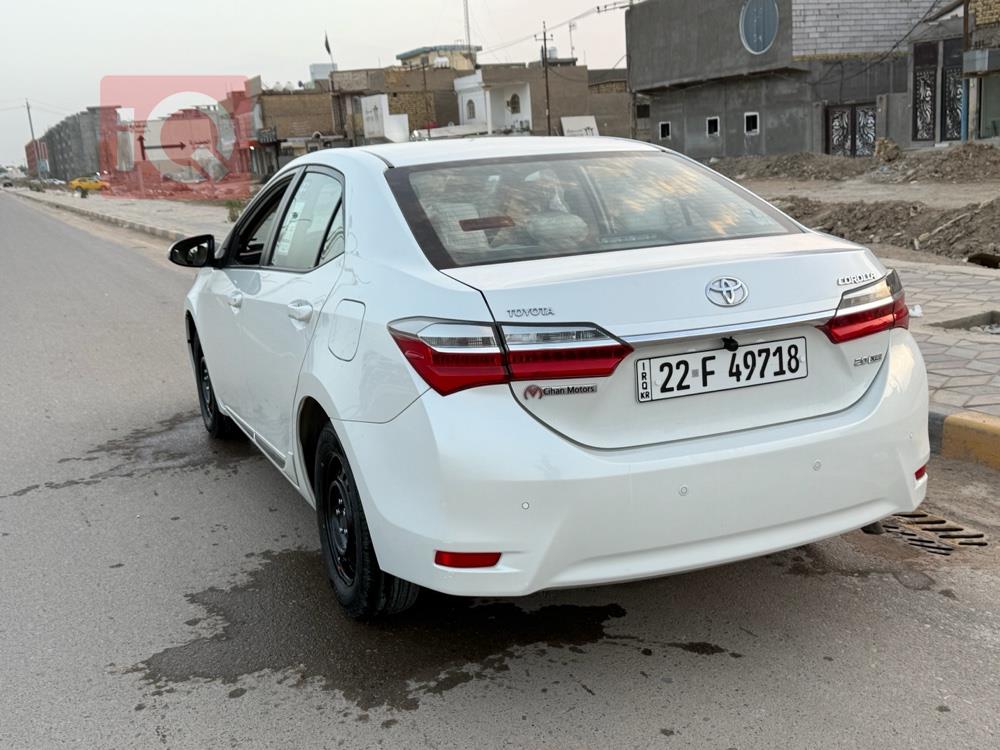 تويوتا كورولا